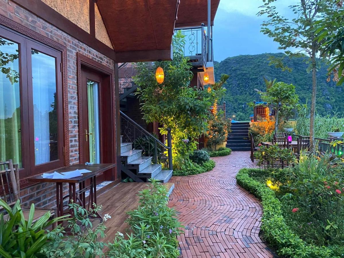 Апартаменты Papaya Bungalow & Rice Fields Ниньбинь Экстерьер фото
